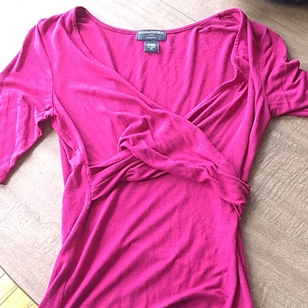 Pink short sleeve stretchy blouse